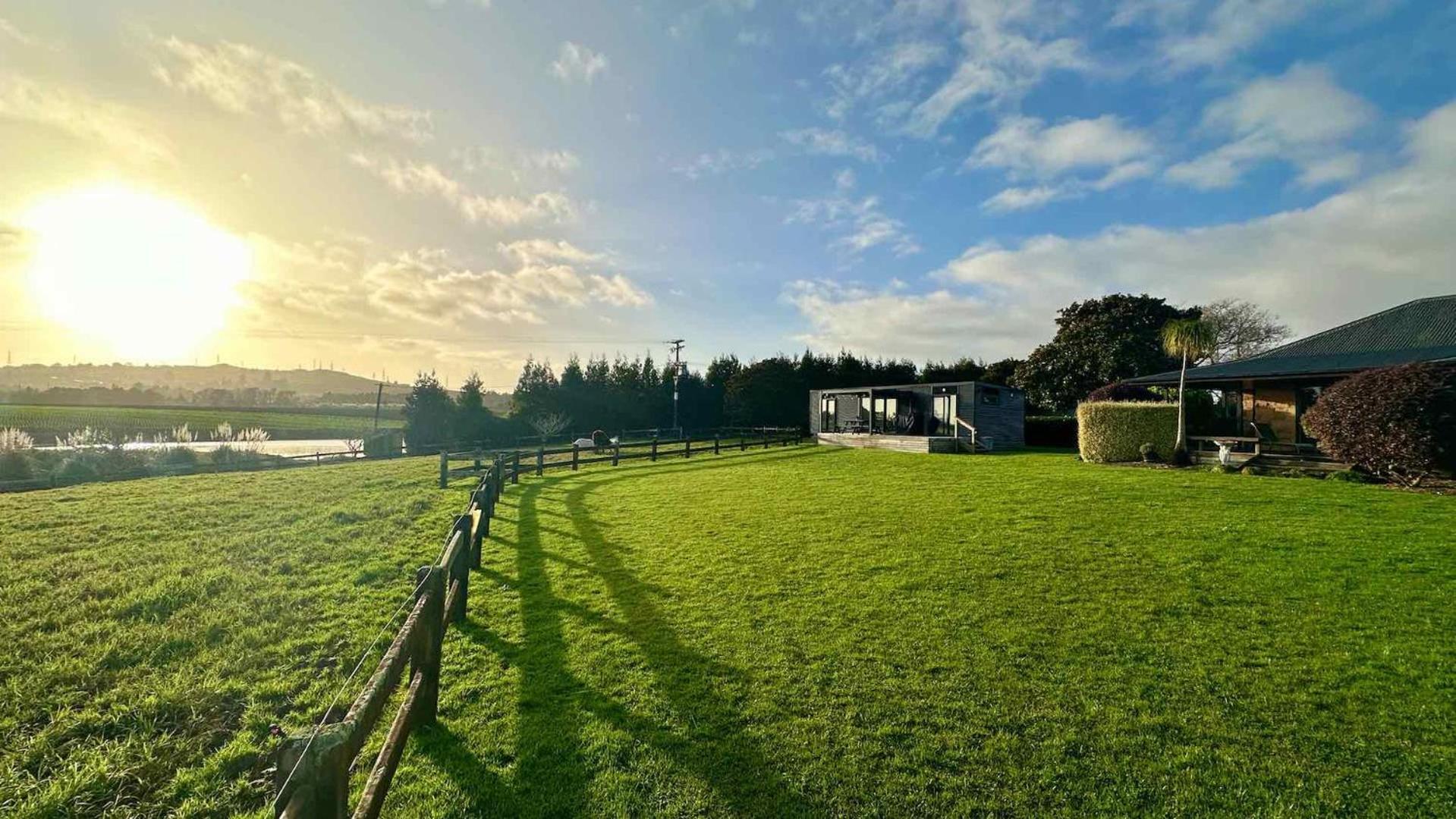 Heaven'S Rest B&B Pukekohe Exterior foto